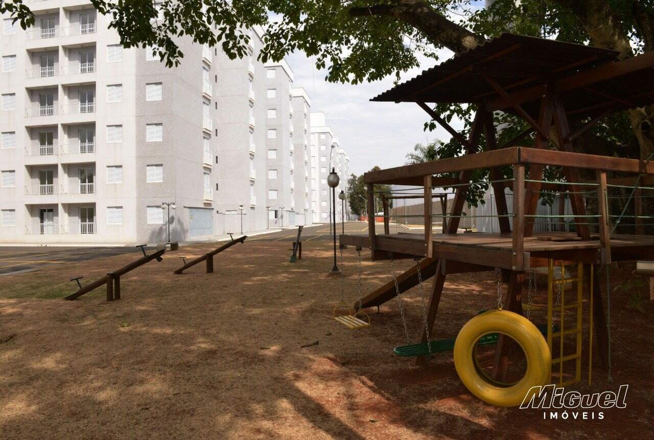 Apartamento à venda no Dois Córregos: Playground 