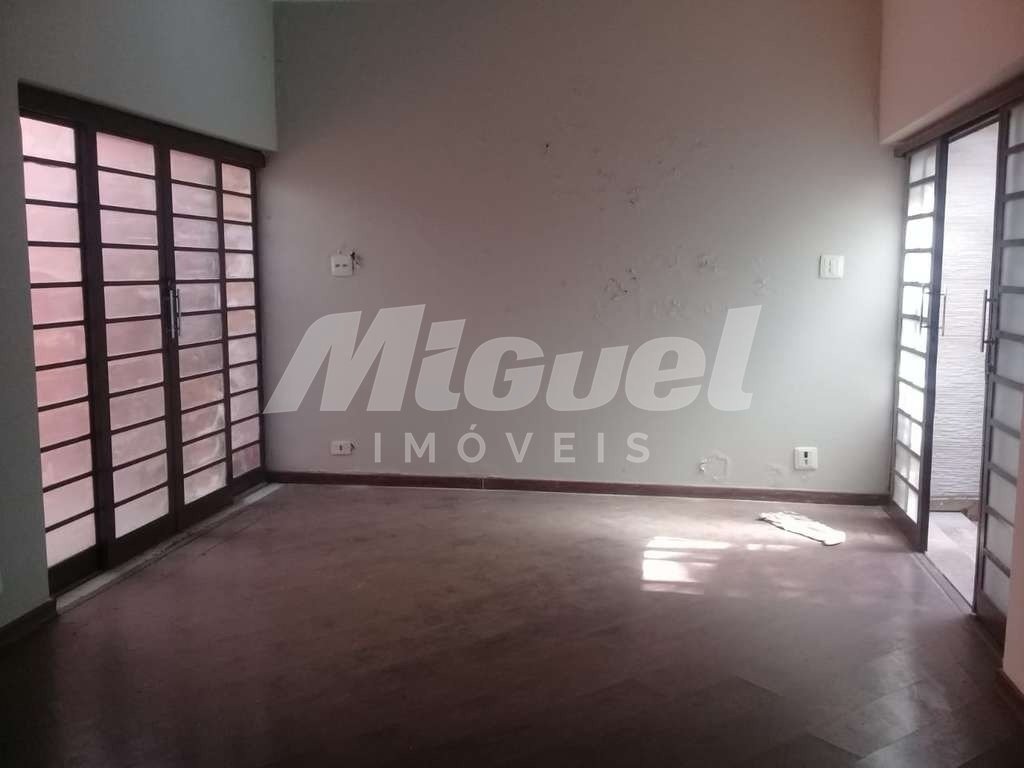 Casa, à venda, Centro - 4 quartos - Piracicaba/SP: 