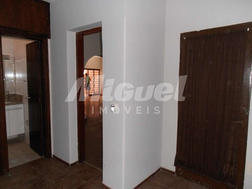 Casa, à venda, Centro - 4 quartos - Piracicaba/SP: 