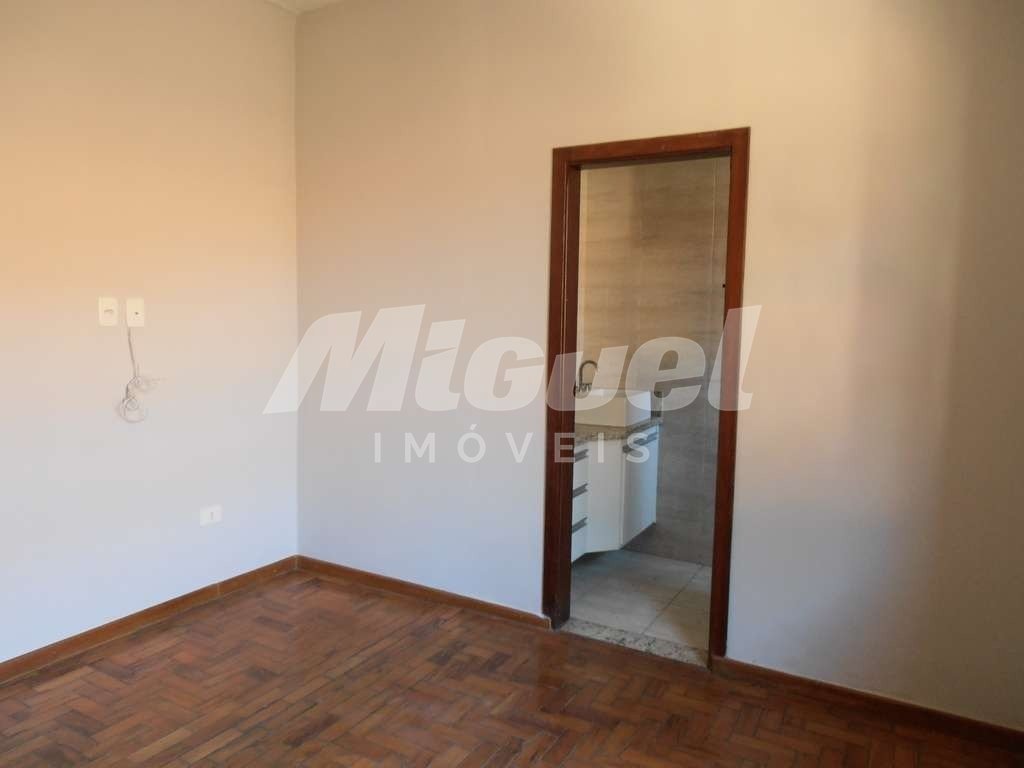 Casa, à venda, Centro - 4 quartos - Piracicaba/SP: 