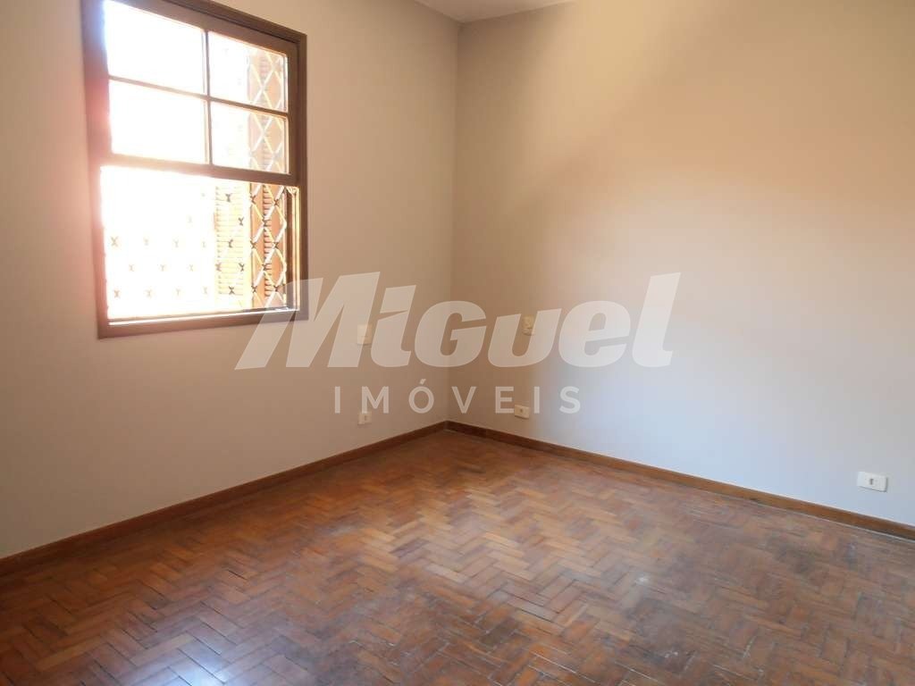 Casa, à venda, Centro - 4 quartos - Piracicaba/SP: 