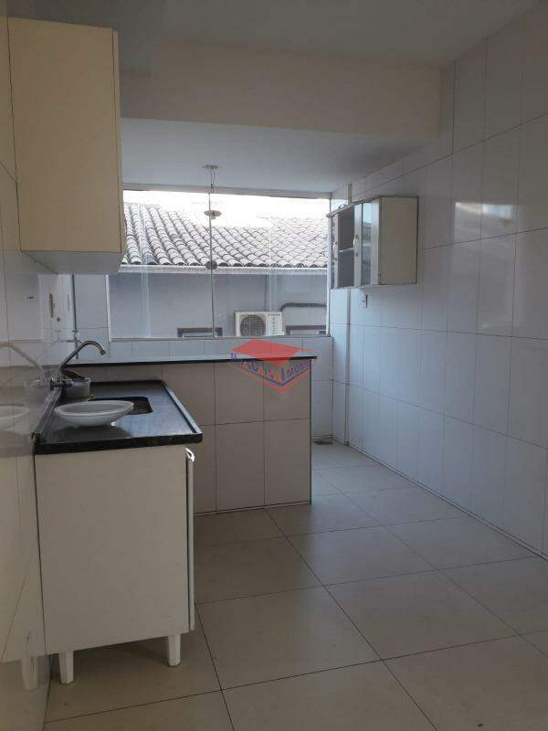 Apartamento à venda com 3 quartos, 116m² - Foto 8