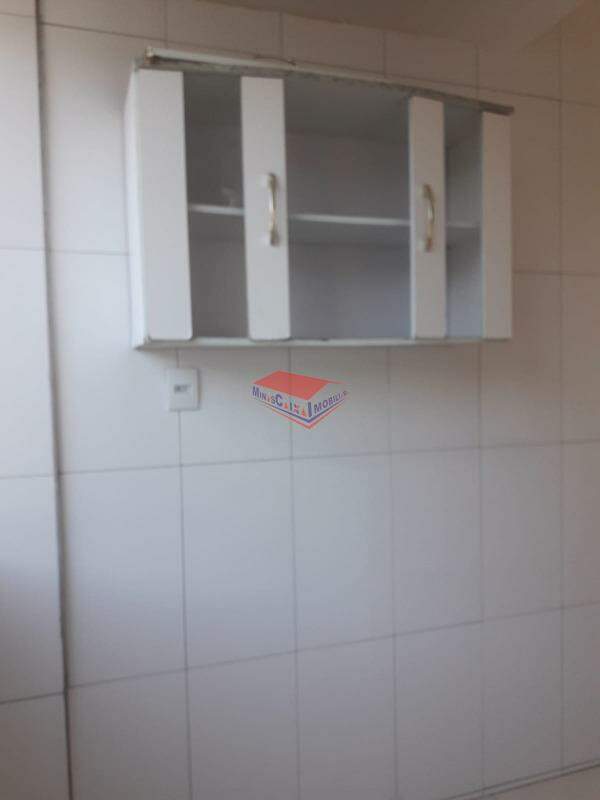 Apartamento à venda com 3 quartos, 116m² - Foto 12