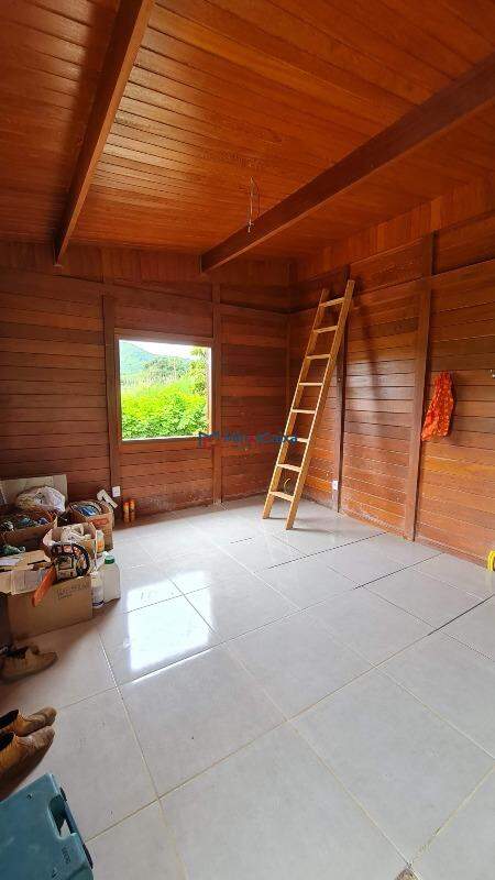 Chácara à venda com 2 quartos, 150m² - Foto 10