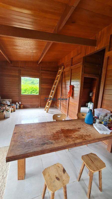 Chácara à venda com 2 quartos, 150m² - Foto 9