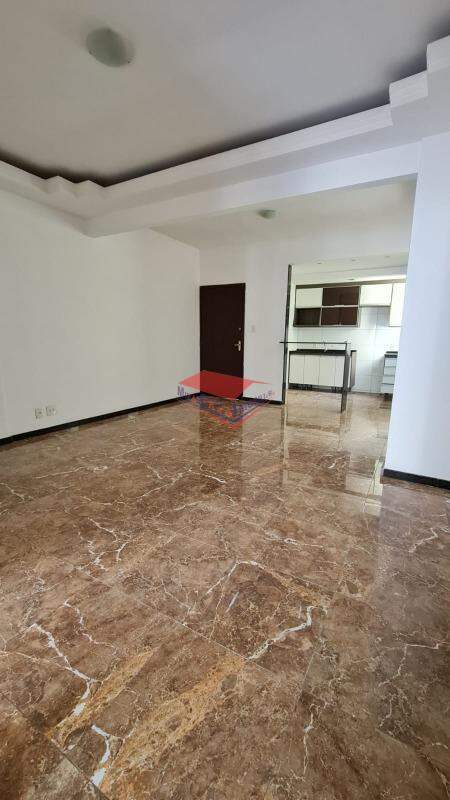 Apartamento à venda com 2 quartos, 74m² - Foto 3