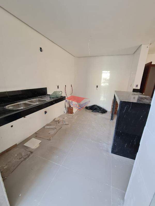 Apartamento para alugar com 3 quartos, 133m² - Foto 12