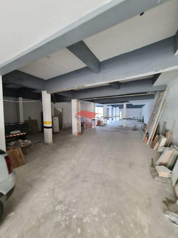 Apartamento para alugar com 3 quartos, 133m² - Foto 21