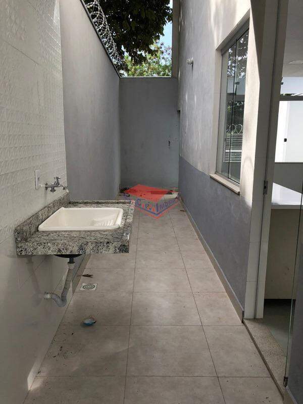 Casa à venda com 3 quartos, 120m² - Foto 25