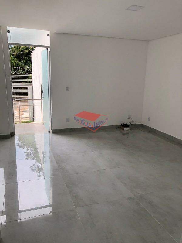 Casa à venda com 3 quartos, 120m² - Foto 7