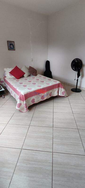 Casa para alugar com 3 quartos, 184m² - Foto 11