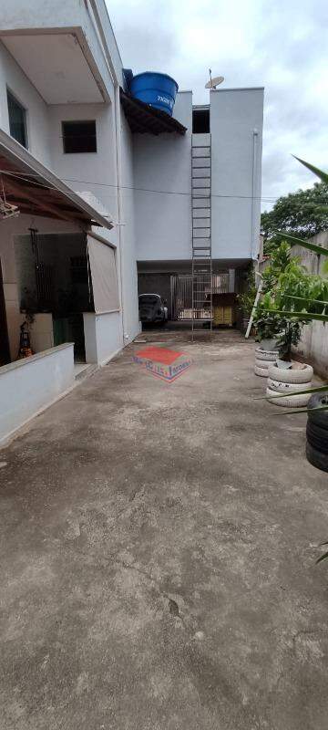 Casa para alugar com 3 quartos, 184m² - Foto 24