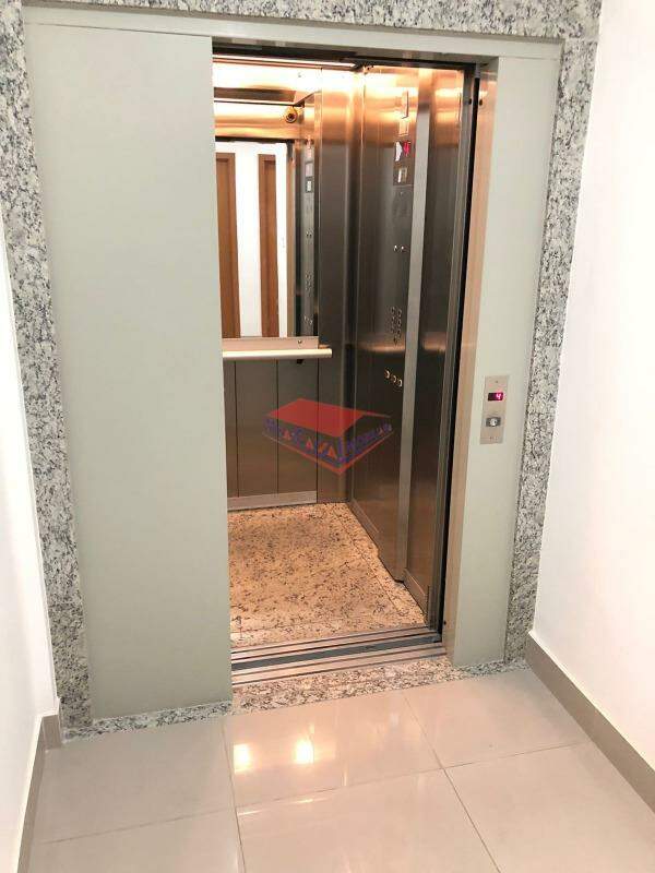 Apartamento à venda com 3 quartos, 107m² - Foto 3