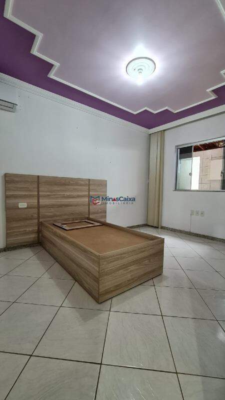 Casa à venda com 4 quartos, 360m² - Foto 20