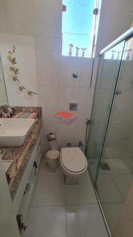 Apartamento à venda com 4 quartos, 147m² - Foto 18