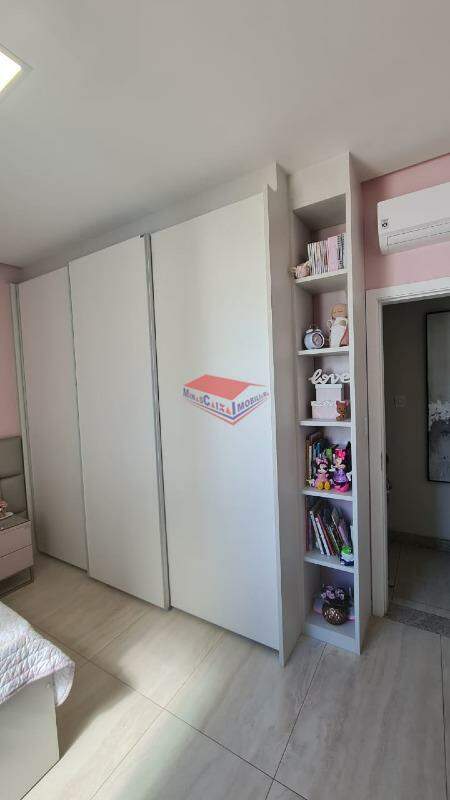 Apartamento à venda com 3 quartos, 215m² - Foto 19