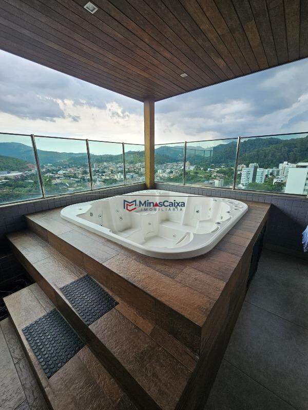 Apartamento à venda com 4 quartos, 260m² - Foto 1