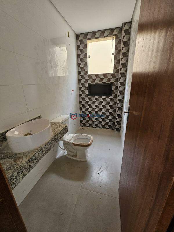 Apartamento à venda com 2 quartos, 68m² - Foto 8