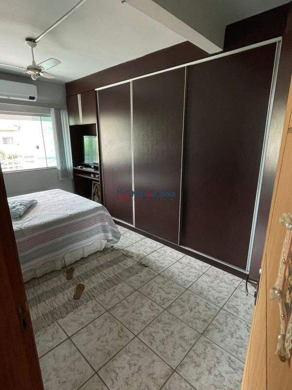 Casa à venda com 4 quartos, 112m² - Foto 22