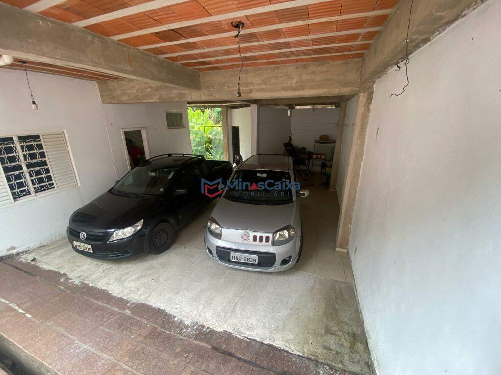 Casa à venda com 4 quartos, 175m² - Foto 9