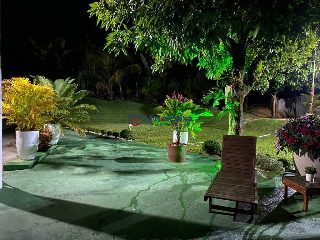 Casa à venda com 2 quartos, 600m² - Foto 15