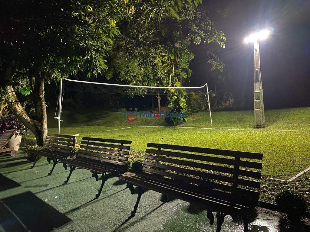 Casa à venda com 2 quartos, 600m² - Foto 12