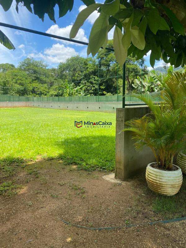 Casa à venda com 2 quartos, 600m² - Foto 5