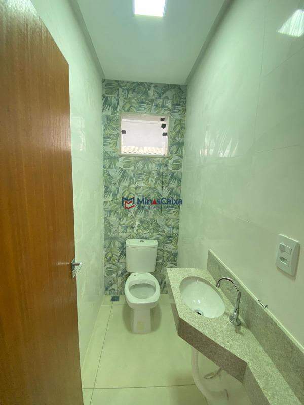 Casa à venda com 3 quartos, 200m² - Foto 11