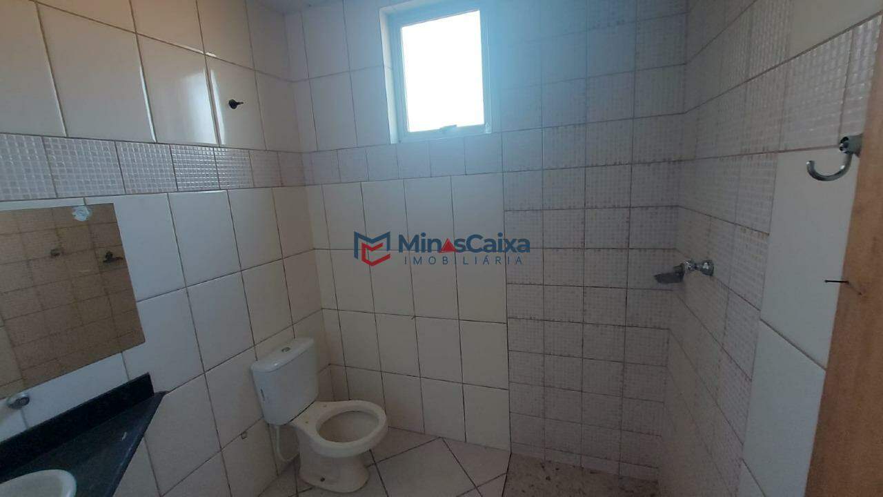 Casa à venda com 6 quartos, 350m² - Foto 17