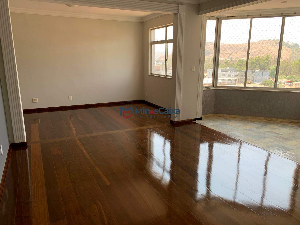 Apartamento à venda com 3 quartos, 150m² - Foto 6