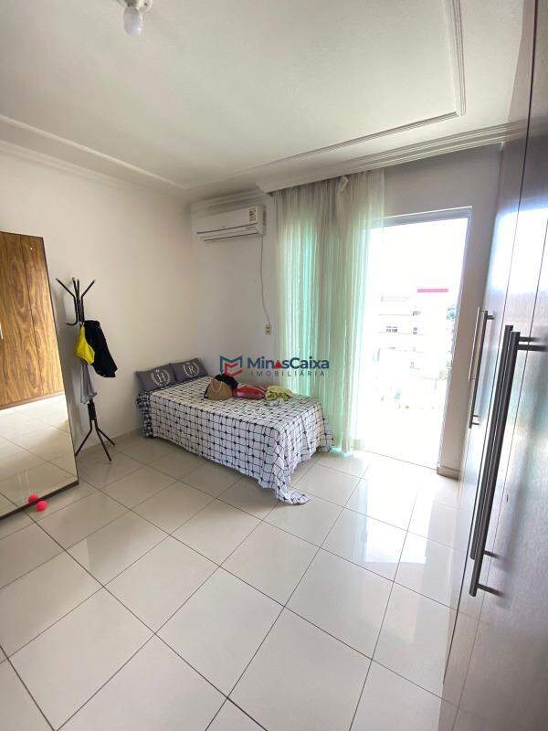 Cobertura à venda com 3 quartos, 270m² - Foto 23