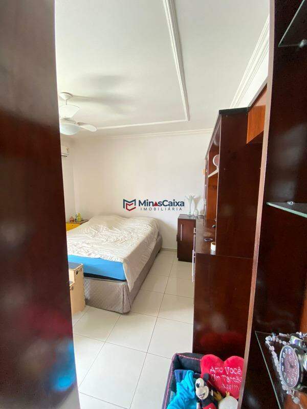 Cobertura à venda com 3 quartos, 270m² - Foto 20