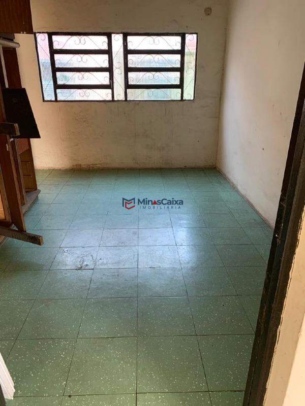 Casa à venda com 4 quartos, 300m² - Foto 9