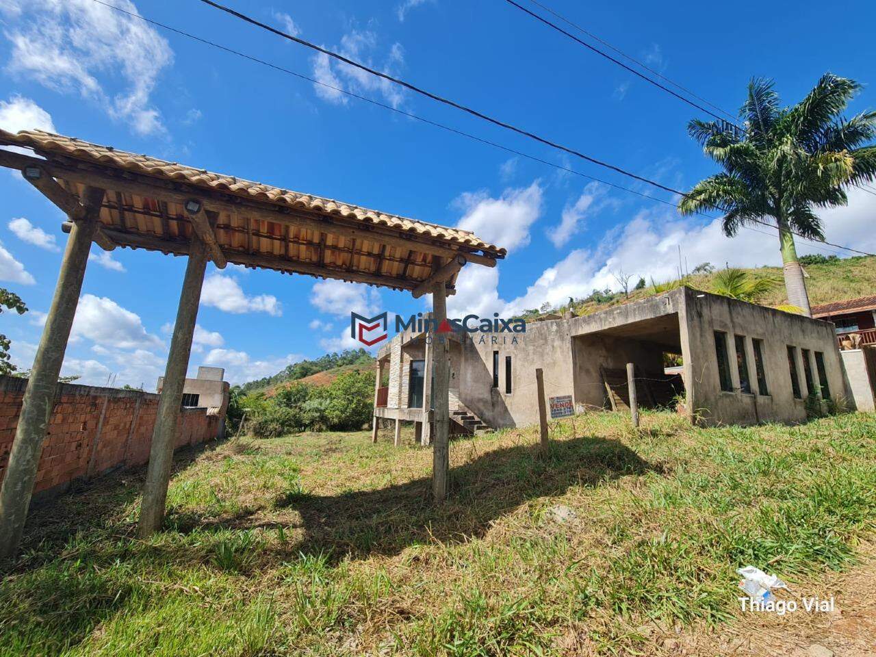 Chácara à venda com 2 quartos, 100m² - Foto 1