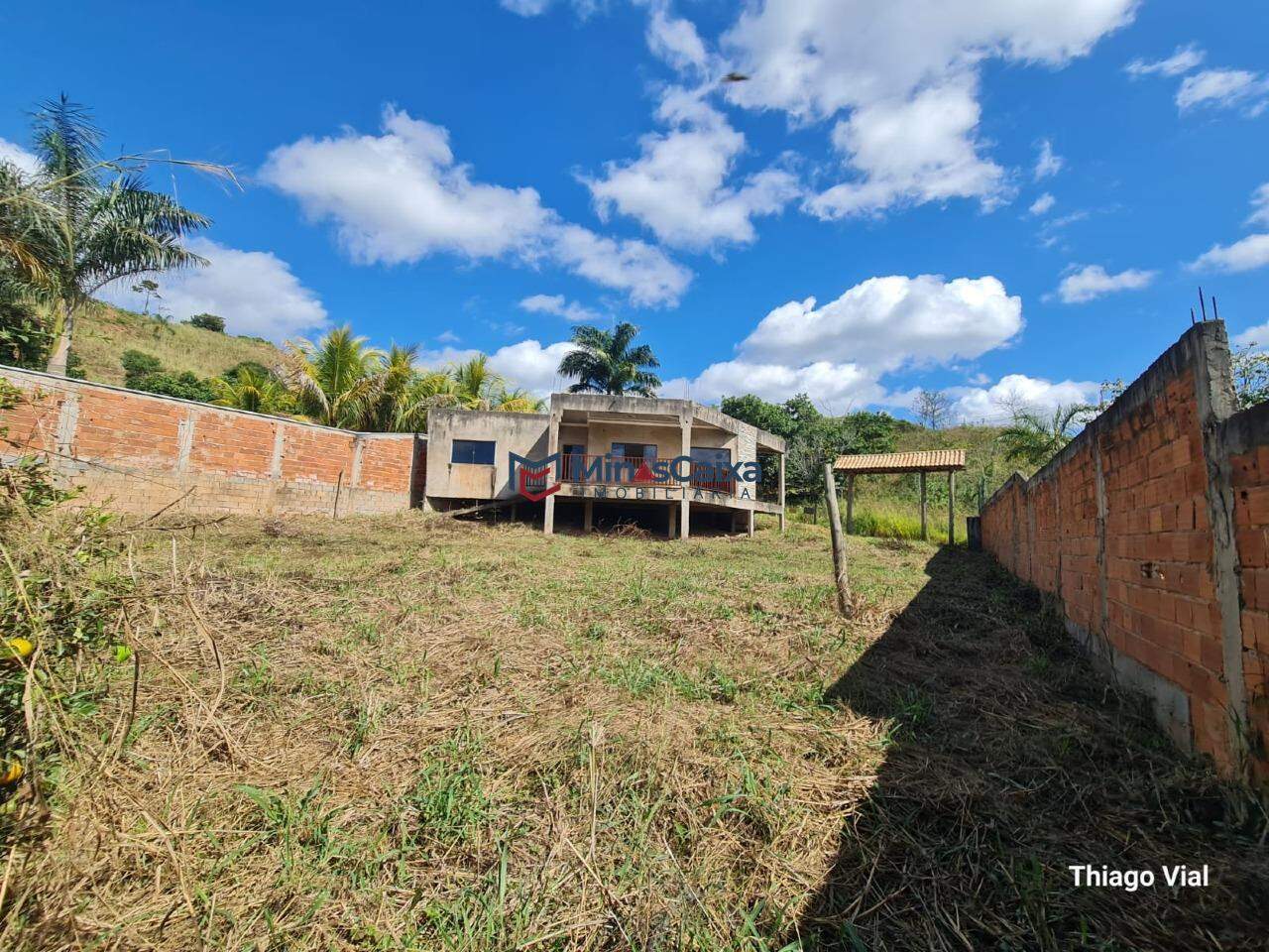 Chácara à venda com 2 quartos, 100m² - Foto 3