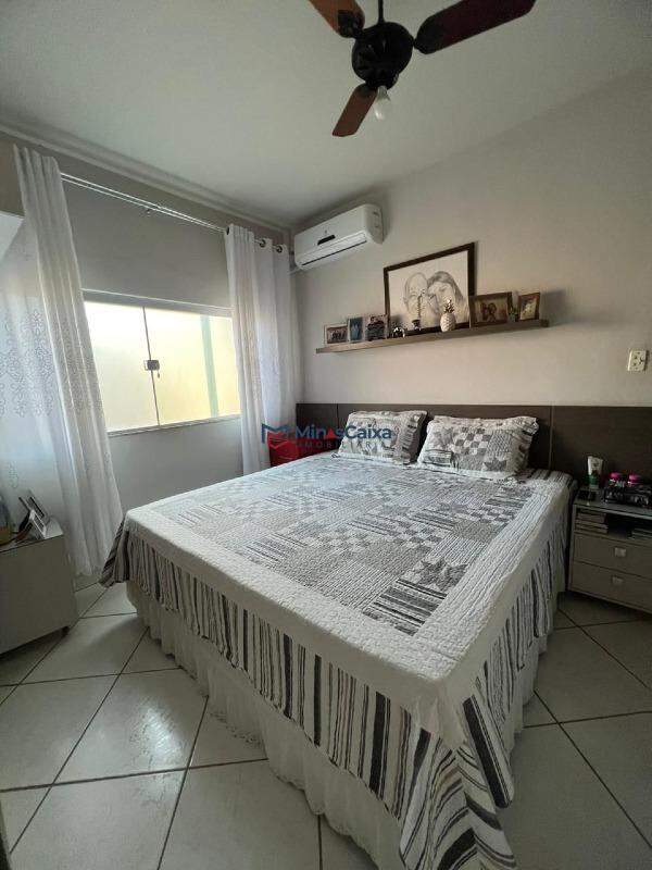 Casa à venda com 3 quartos, 200m² - Foto 15