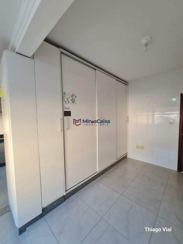 Apartamento à venda com 3 quartos, 148m² - Foto 15