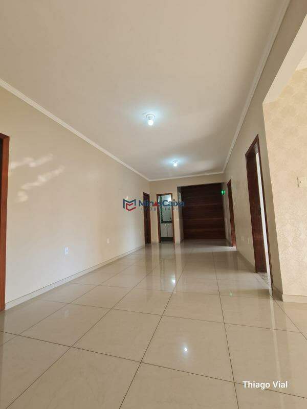 Apartamento à venda com 3 quartos, 148m² - Foto 4