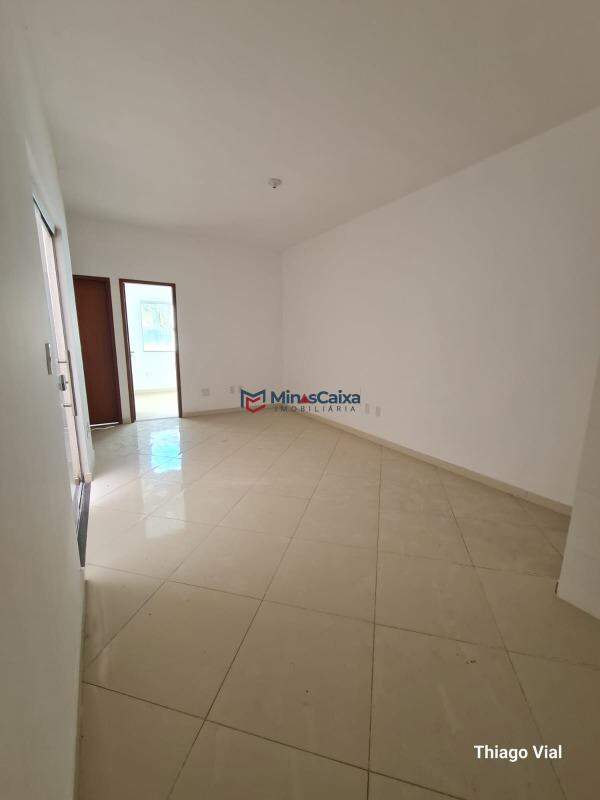 Apartamento à venda com 2 quartos, 35m² - Foto 2