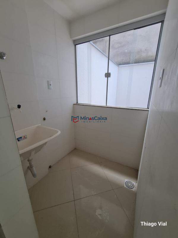 Apartamento à venda com 3 quartos, 56m² - Foto 2