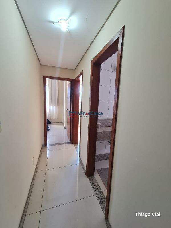 Apartamento à venda com 3 quartos, 200m² - Foto 6