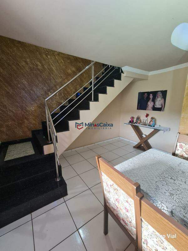 Casa à venda com 3 quartos, 130m² - Foto 12