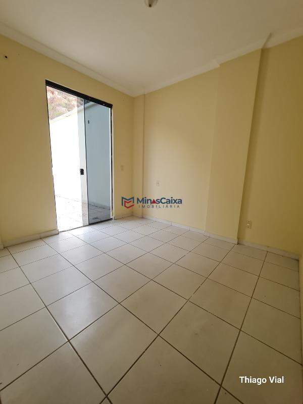 Apartamento à venda com 2 quartos, 60m² - Foto 2