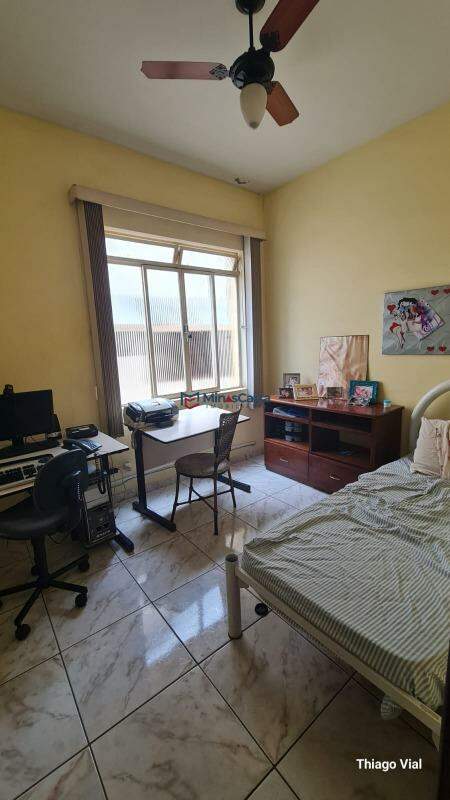 Casa à venda com 5 quartos, 340m² - Foto 22