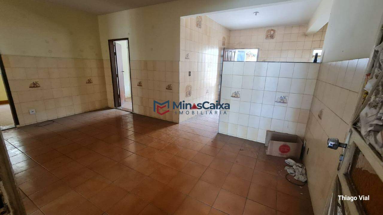 Casa à venda com 5 quartos, 340m² - Foto 5