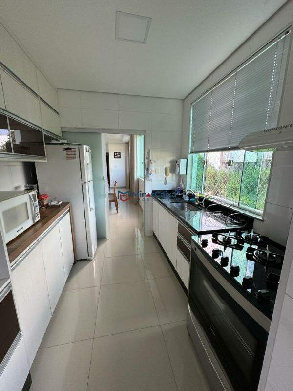 Apartamento à venda com 3 quartos, 110m² - Foto 9