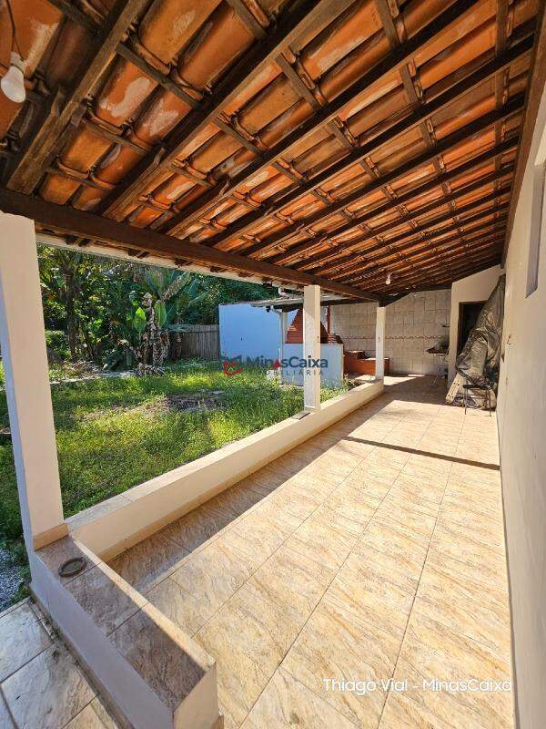 Casa à venda com 3 quartos, 240m² - Foto 12