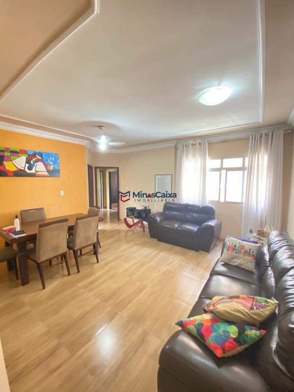 Apartamento para alugar com 3 quartos, 96m² - Foto 4