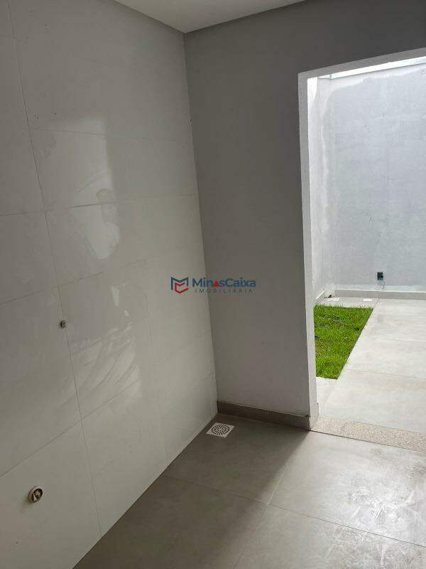 Casa à venda com 3 quartos, 190m² - Foto 5