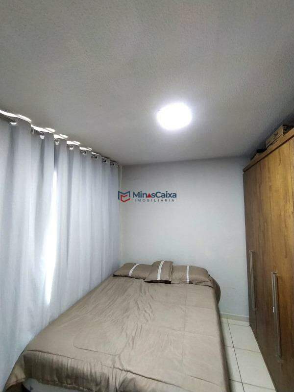 Apartamento à venda com 2 quartos, 70m² - Foto 4